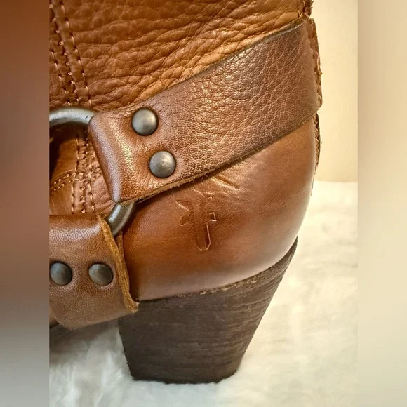 Frye Tabatha Harness Brown Leather Ankle Boots Sz7 EUC! - Picture 4 of 7